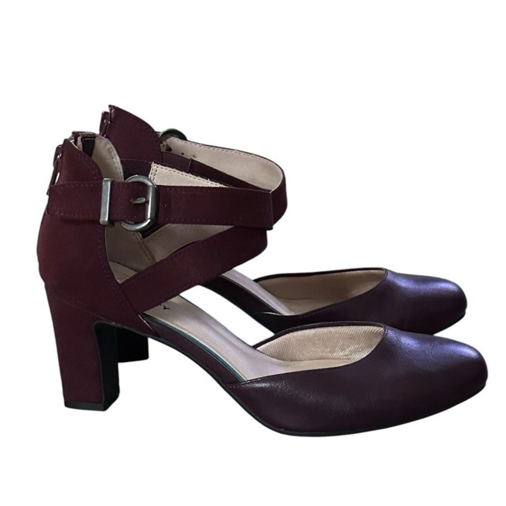 Life Stride Marlene Burgundy Memory Foam Double Ankle Strap Pumps Size 8 M Vegan